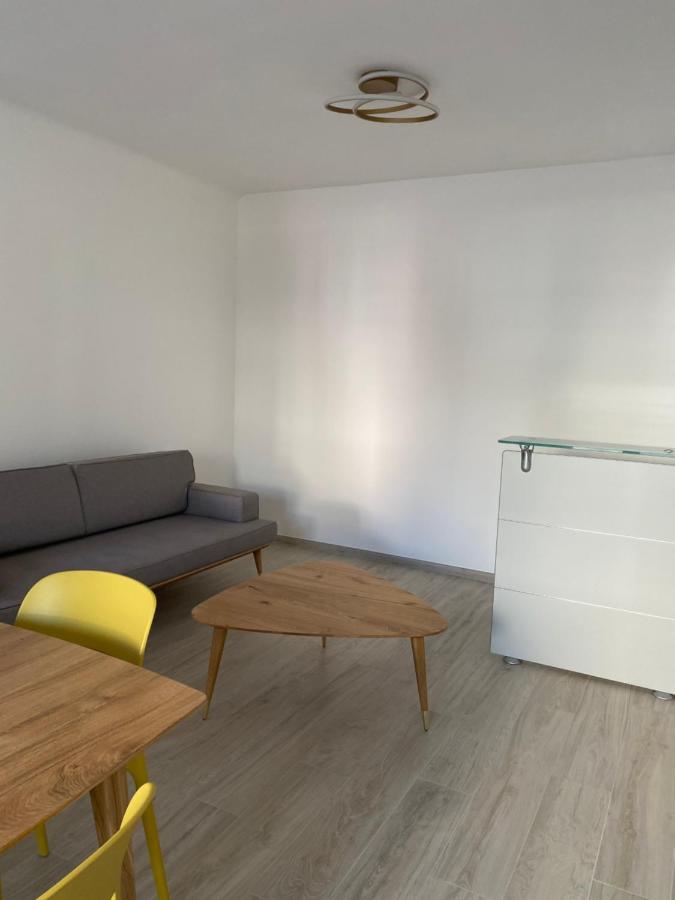 Eco-House Da Franco Hotel Civitanova Marche Bagian luar foto